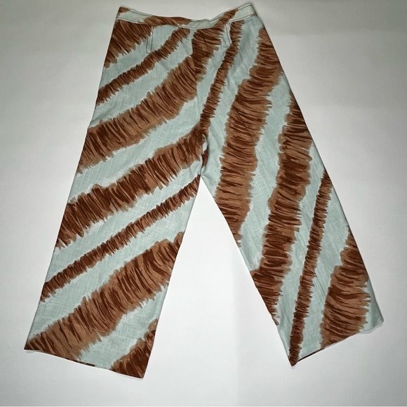 Moon River Gray and White Pants Large - Picture 4 of 14